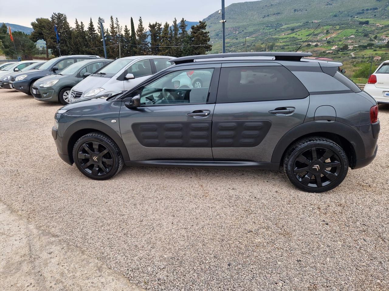 Citroen C4 Cactus BlueHDi 100 S&S Live