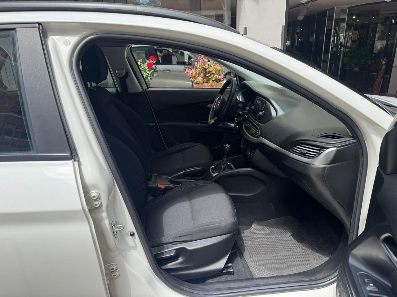 FIAT Tipo 1.6 MJT S&S SW Easy EX TAXI