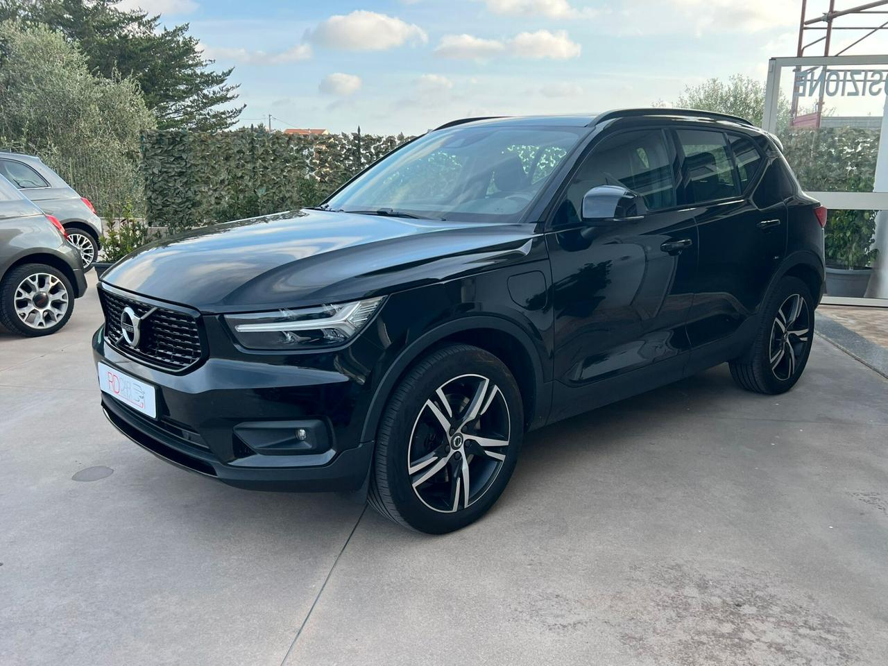 Volvo XC40 T5 Recharge Plug-in Hybrid R-design