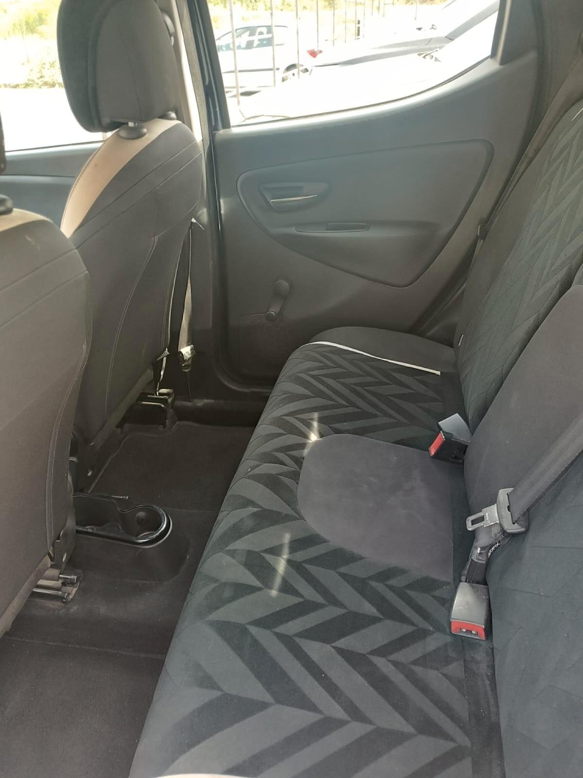 Lancia Ypsilon 1.2 69 CV 5 porte GPL Ecochic Opening Edition