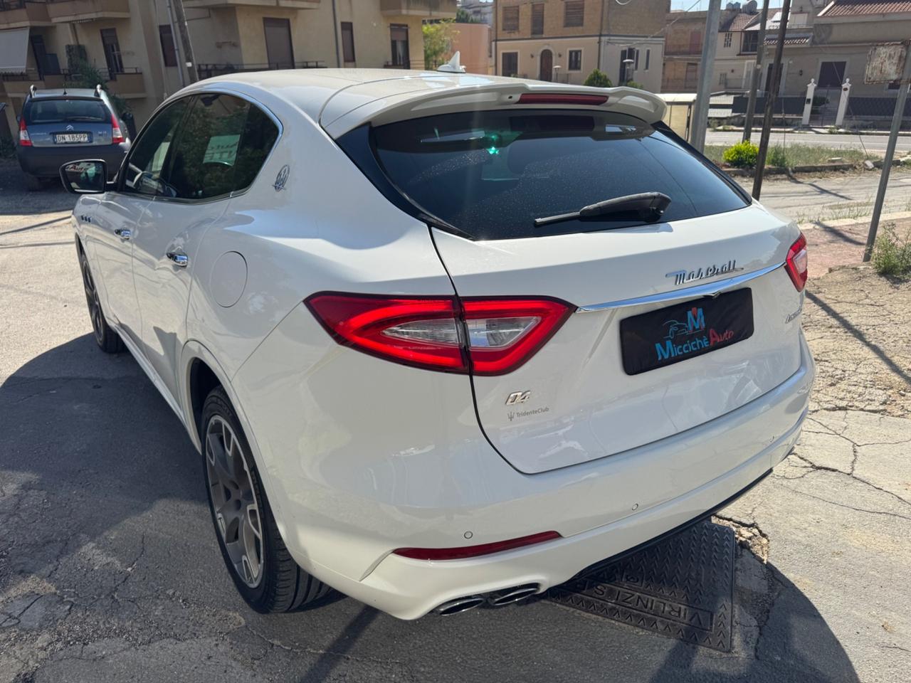 MASERATI LEVANTE 3.0 D V6 250 GRANSPORT IVA ESPOSTA