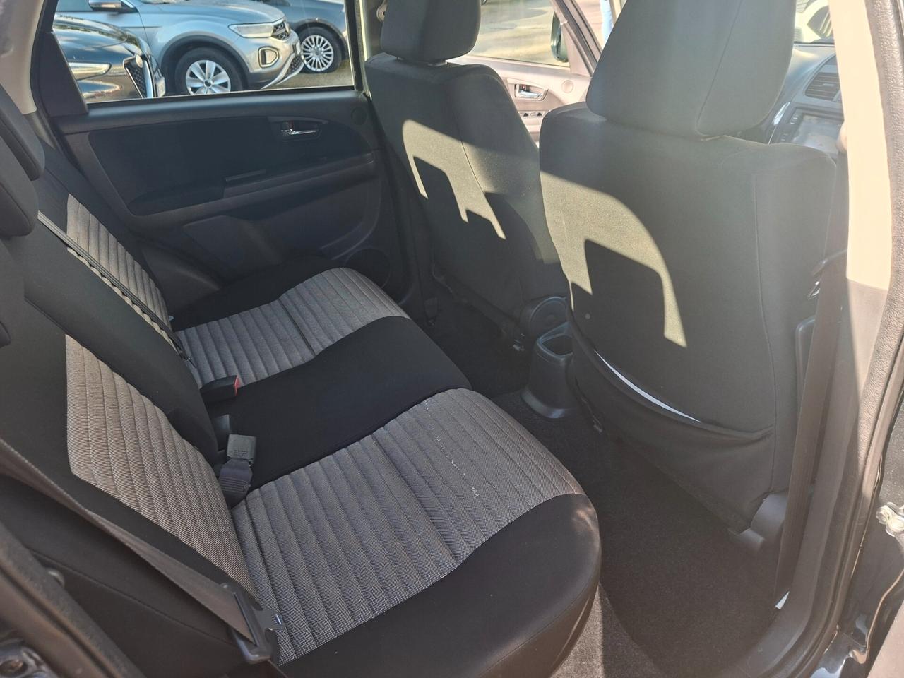 Fiat Sedici 2.0 MJT 16V DPF 4x4 Emotion