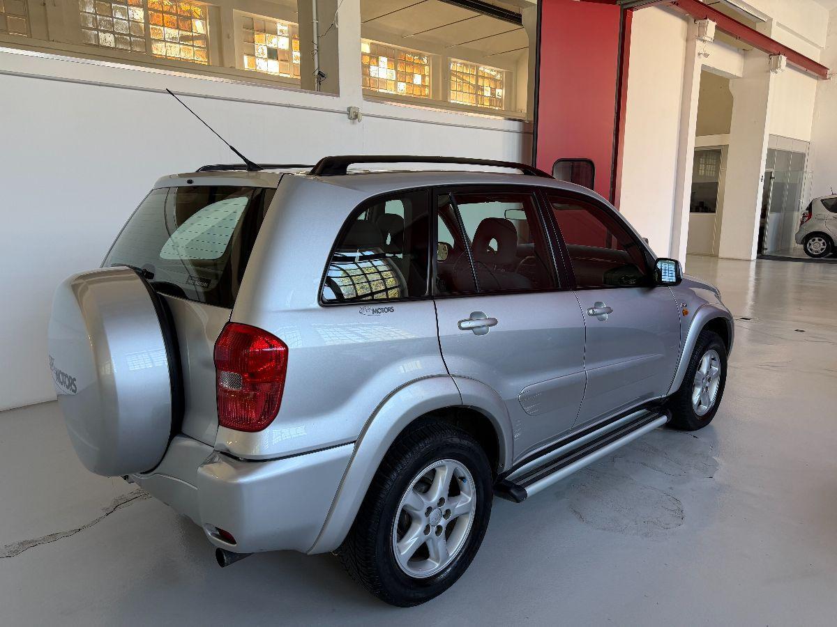 TOYOTA - RAV4 - 2.0 Tdi D-4D 5 porte Sol