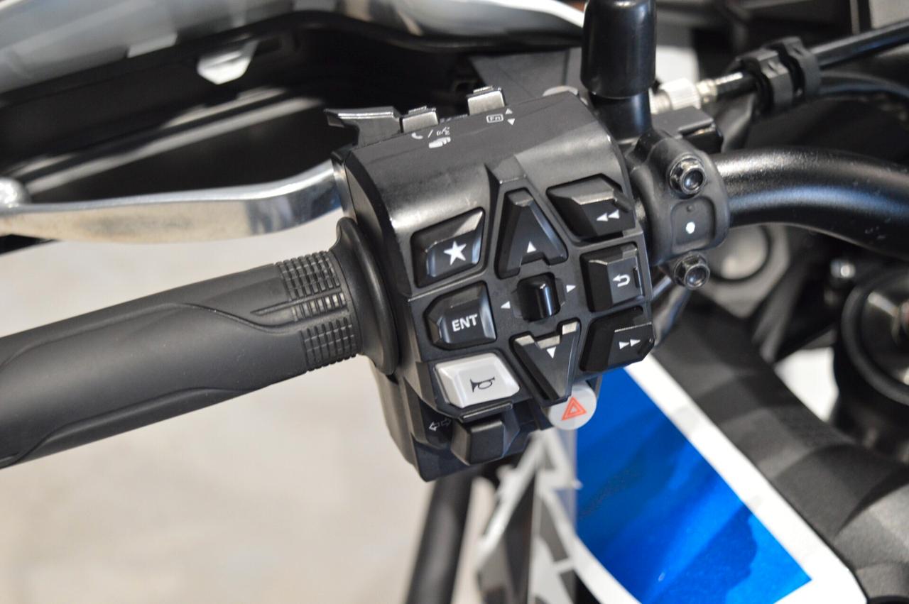 AFRICA TWIN 1100 ADVENTURE