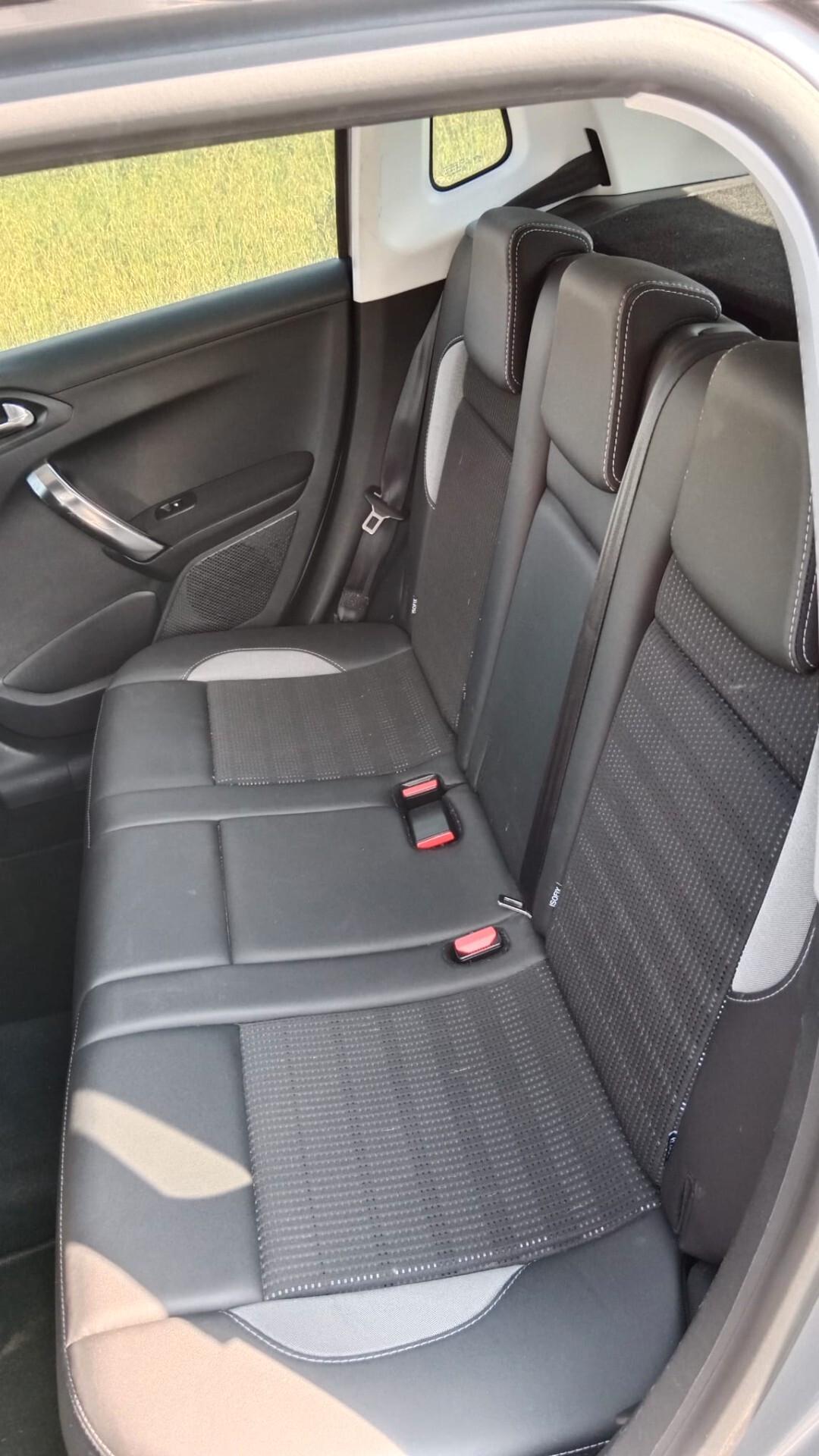 Peugeot 2008 PureTech Turbo 110 EAT6 S&S Allure