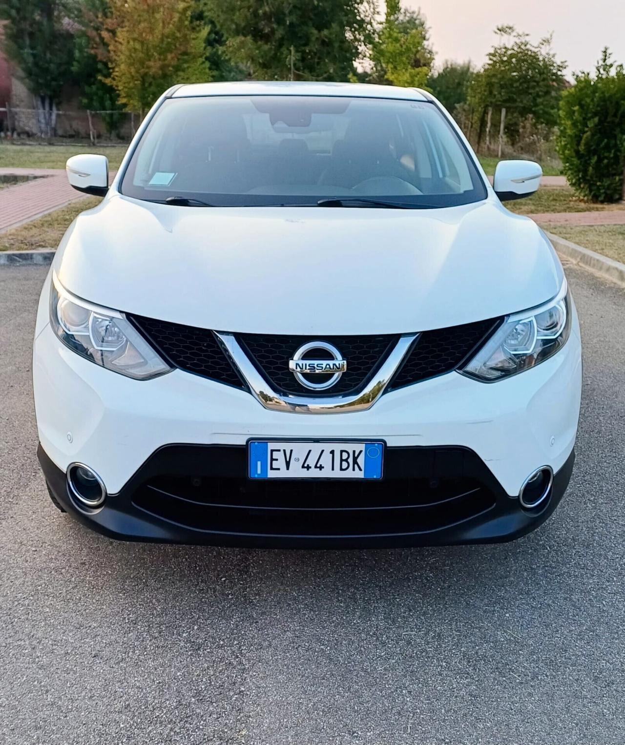 Nissan Qashqai 1.5 dCi Visia ANNO 2014