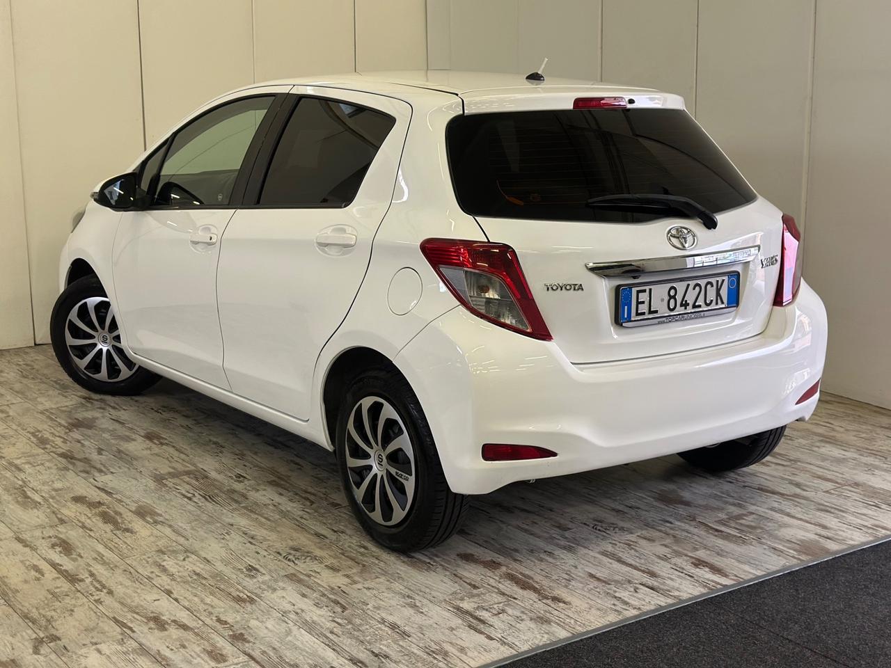 Toyota Yaris 1.0 Benzina 5 porte Lounge
