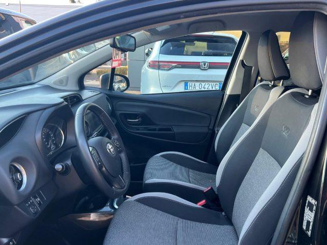 TOYOTA Yaris 1.5 Hybrid 5 porte Business