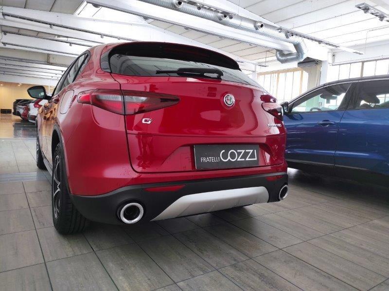 ALFA ROMEO Stelvio - Stelvio 2.2 Turbodiesel 190 CV AT8 Q4 Business
