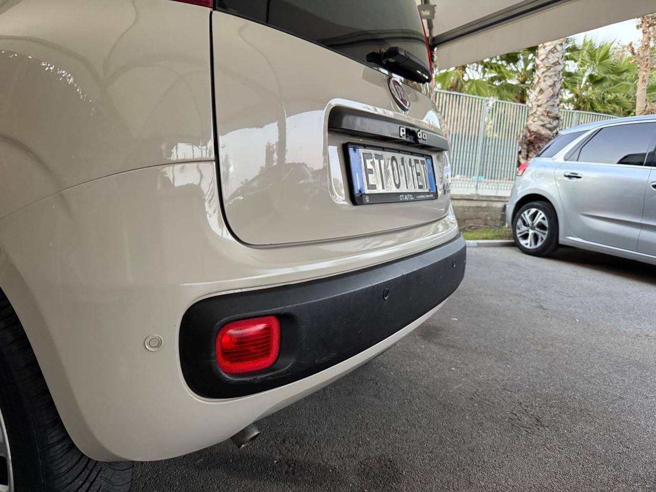 Fiat Panda 0.9 TwinAir Turbo Natural Power Lounge