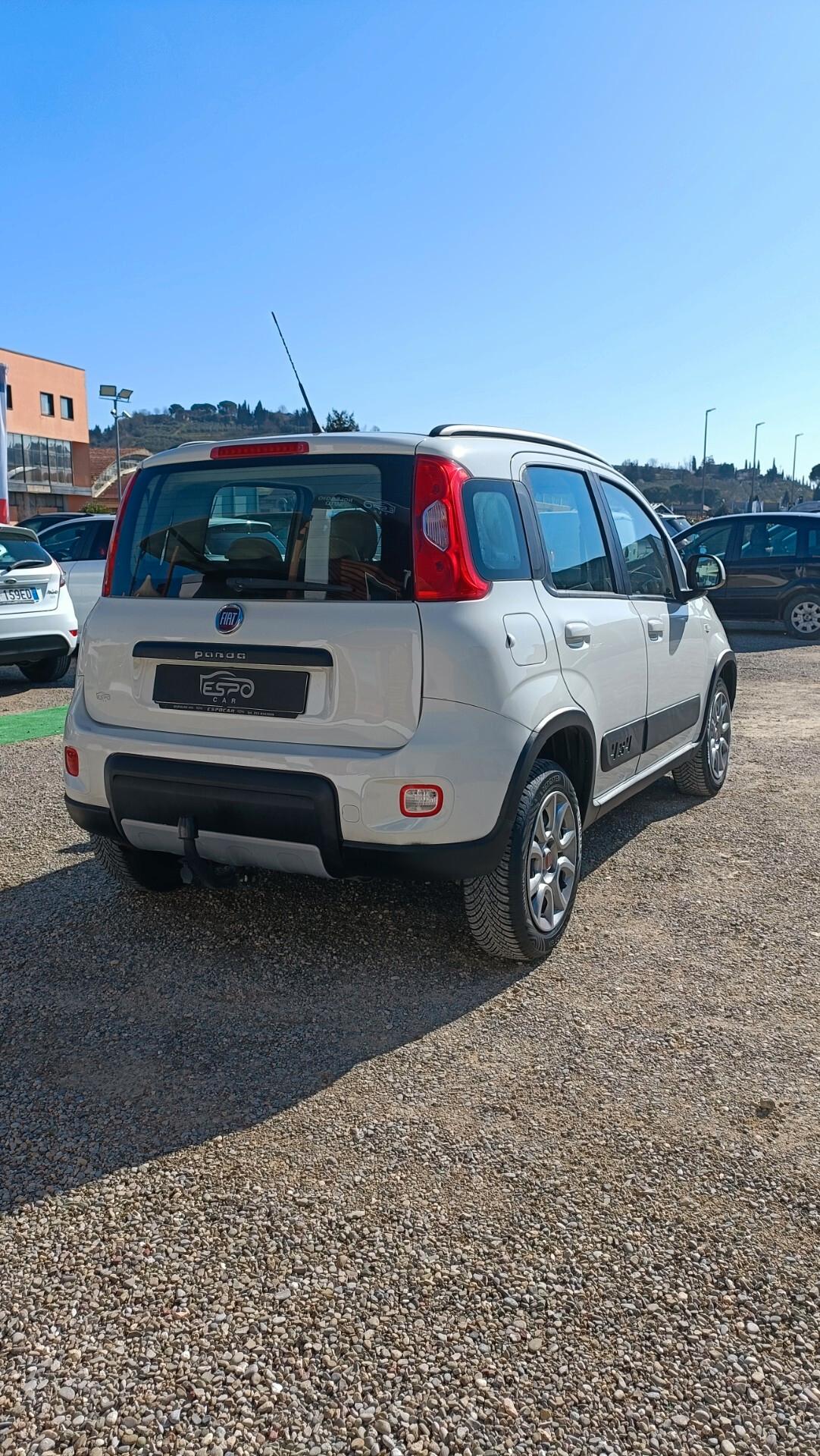 Fiat Panda 0.9 TwinAir Turbo Natural Power Lounge 4x4