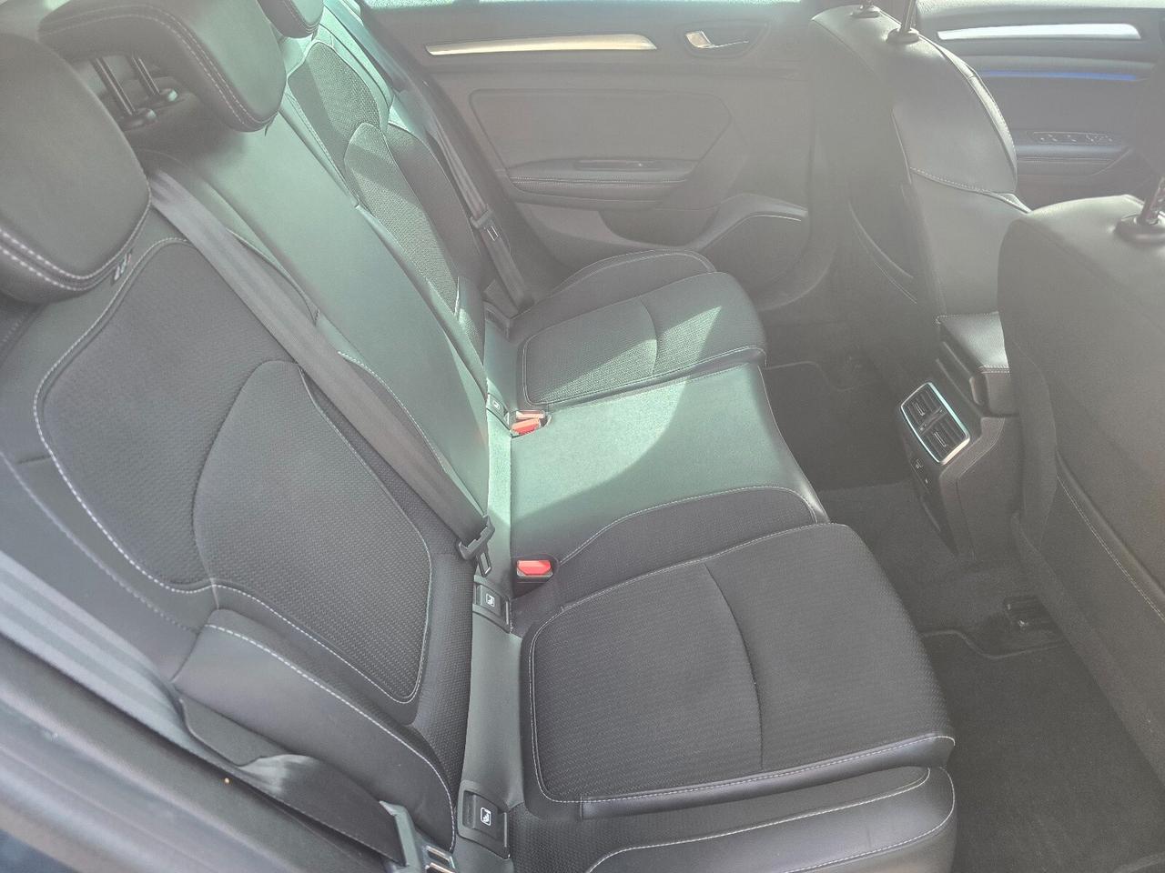 Renault Megane Mégane Sporter Blue dCi 115 CV EDC Techno