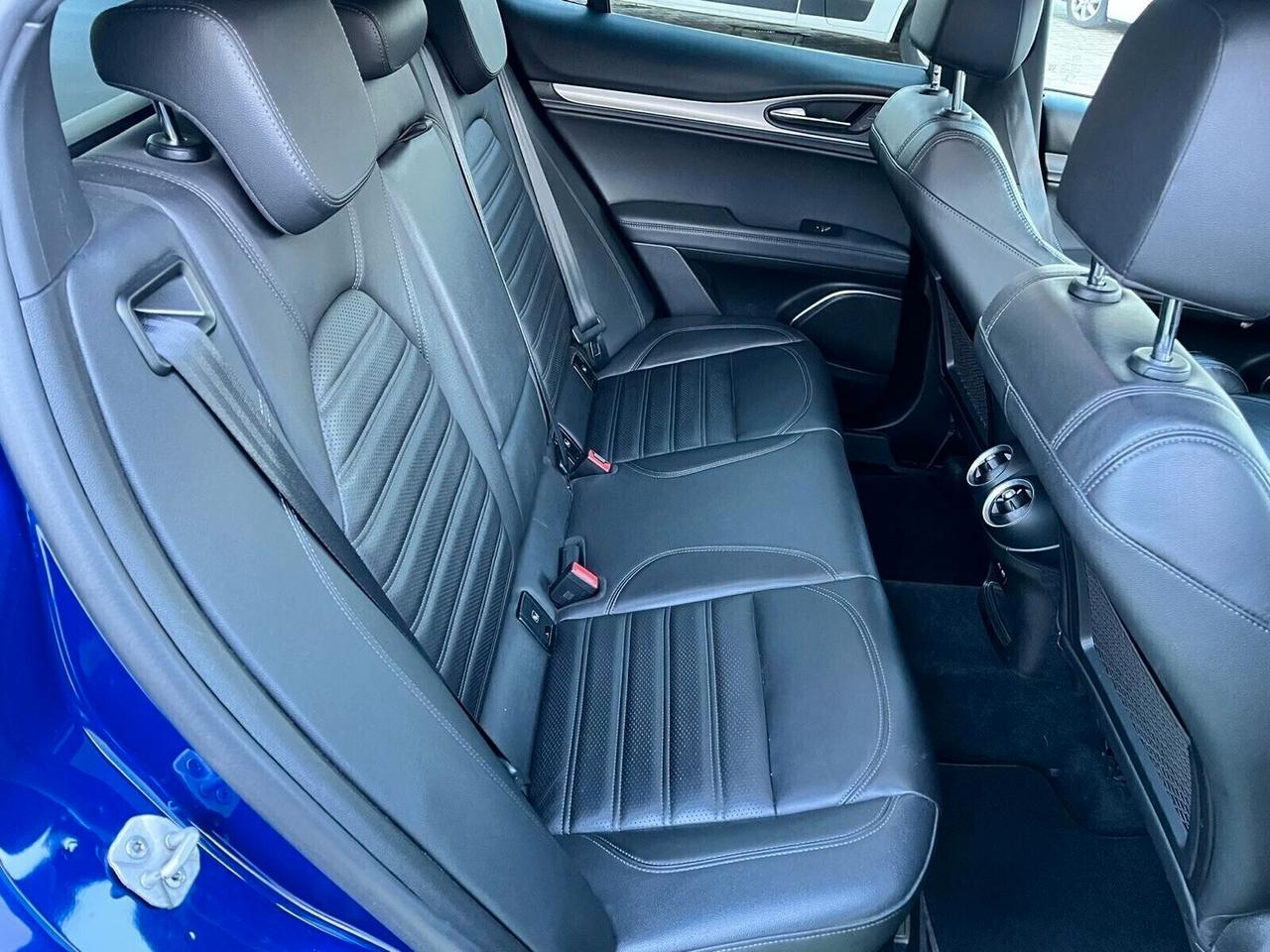 Alfa Romeo Stelvio 2.2 Turbodiesel 210 CV AT8 Q4 Veloce