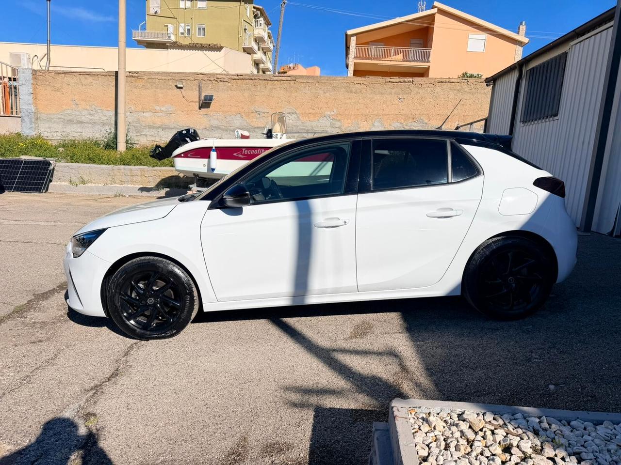 Opel Corsa 1.2 Blitz Edition