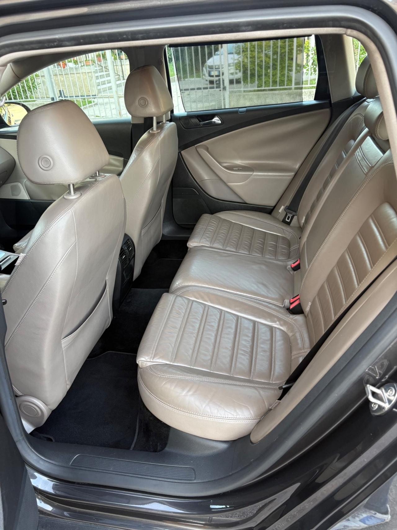 Volkswagen Passat 2.0 TDI DSG navi pelle