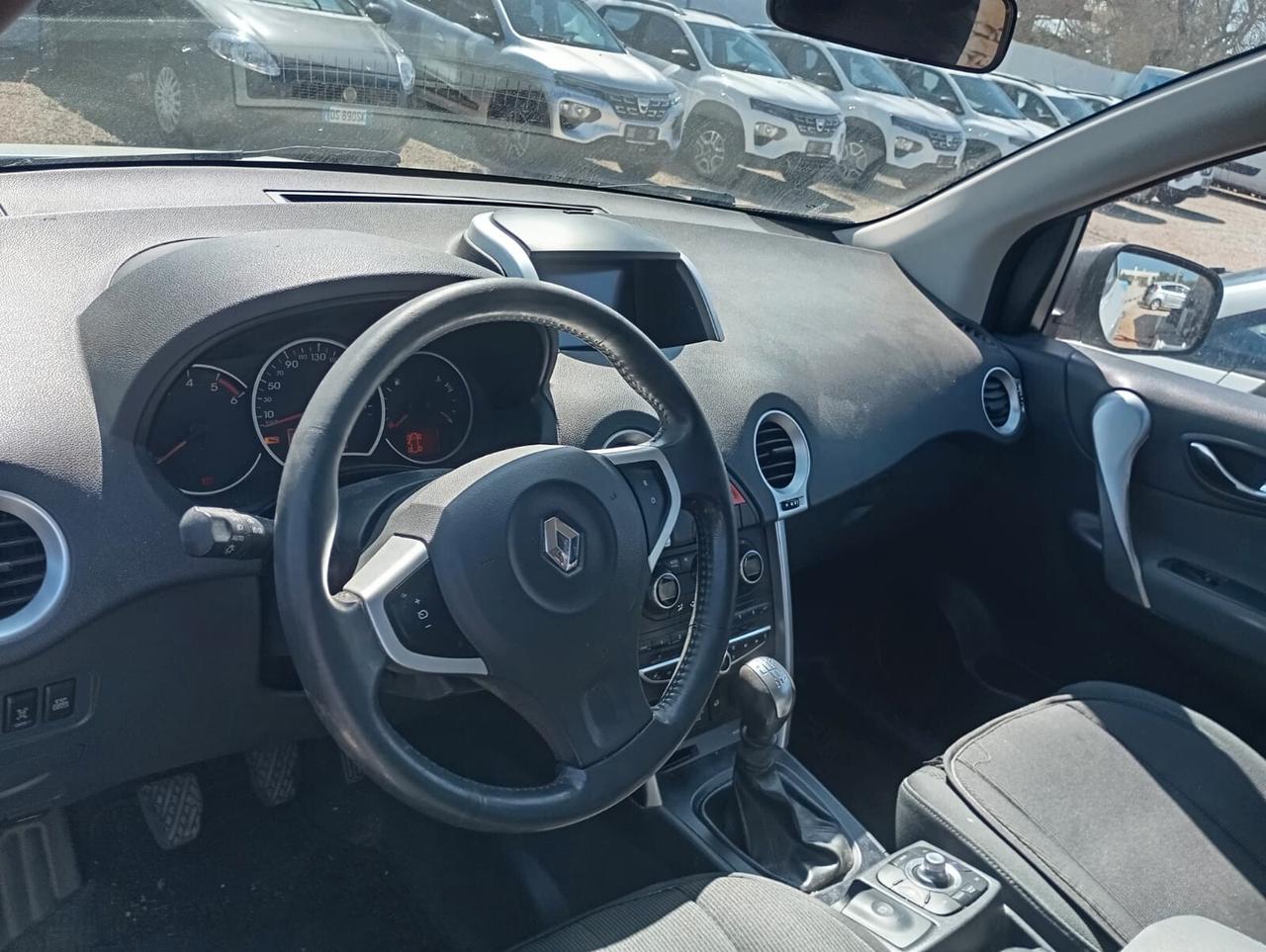 Renault Scenic Scénic xmod CDI SES BOSE