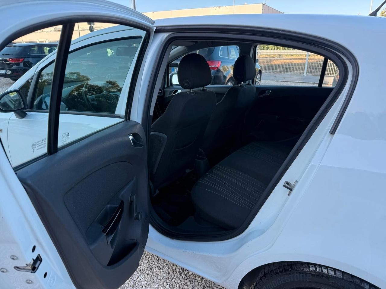 Opel Corsa 1.2 80CV 5 porte GPL-TECH Club