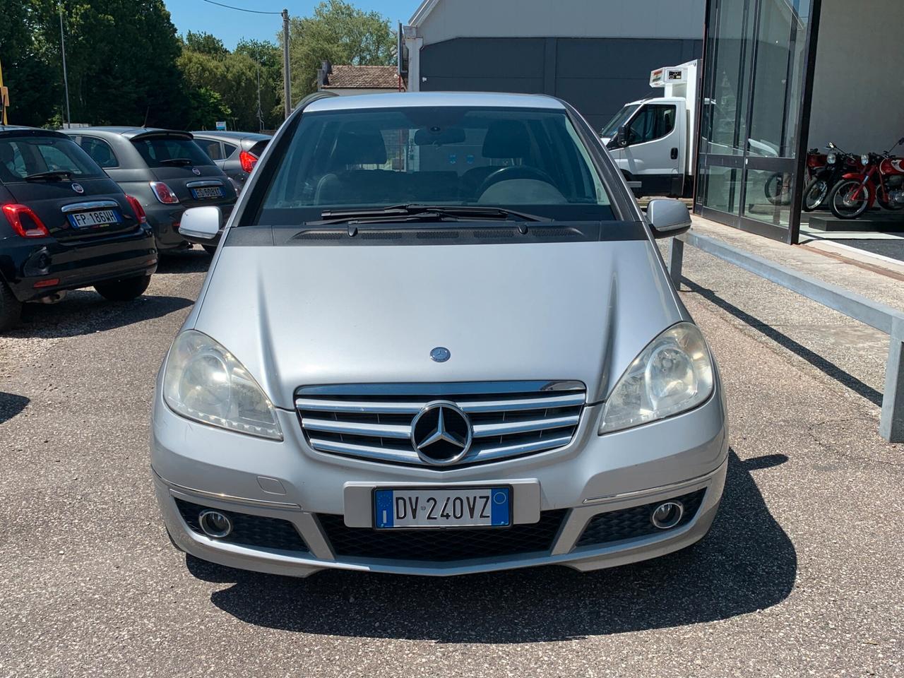 Mercedes-benz A 150 BlueEFFICIENCY ANCHE X NEOPATENTATI