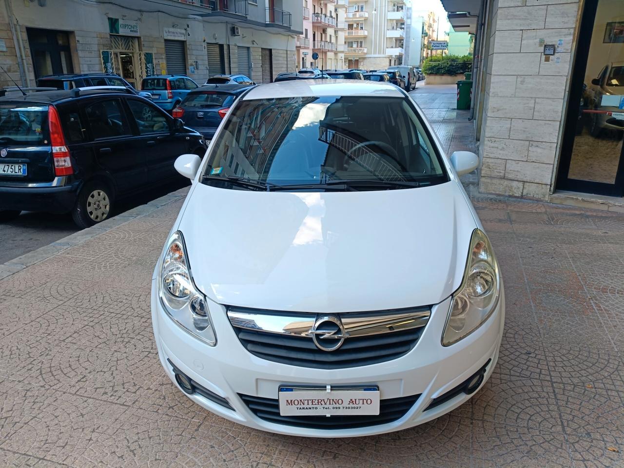 OPEL CORSA 1.2 5 PORTE-NEOPATENTATI-Euro4390