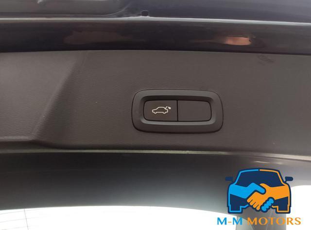 VOLVO XC40 T5 AWD Geartronic *TETTO PANORAMA*
