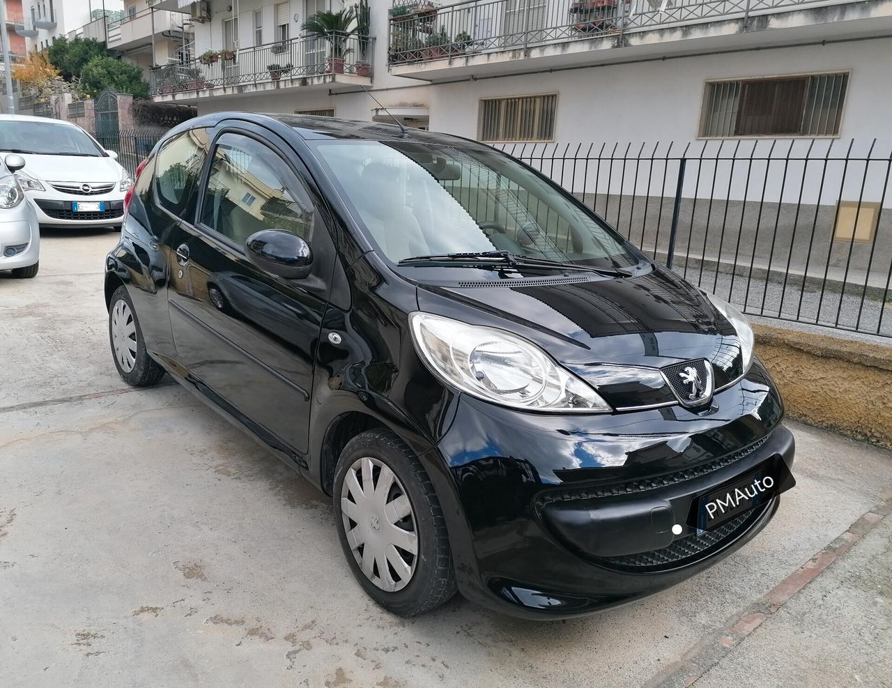 Peugeot 107 1.0 68CV 3p. Sport