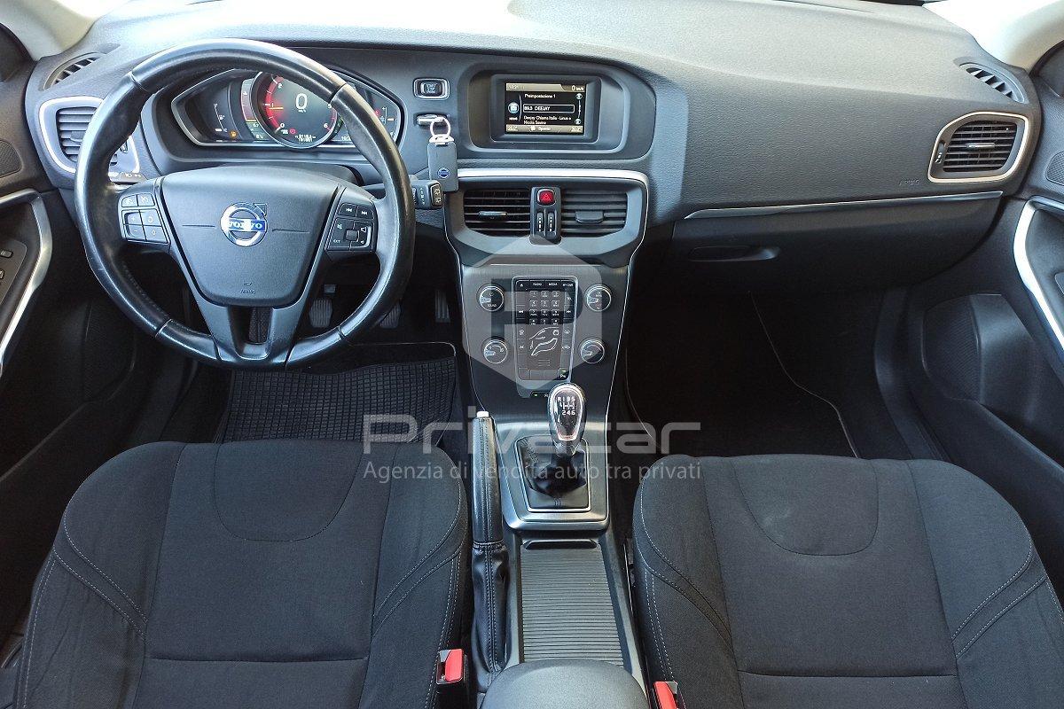 VOLVO V40 D2 1.6 Business