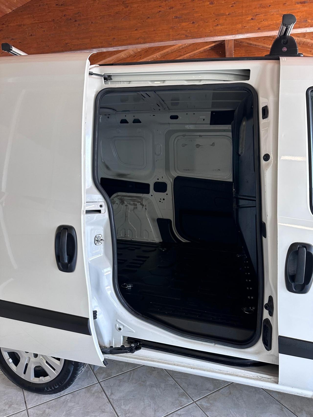 Fiat Doblo Doblò 1.6 MJT 105CV S&S PC-TN Cargo Lounge 2021 UNIPRPRIETARIO