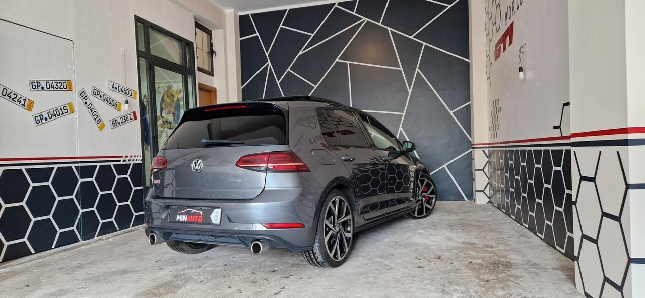 Volkswagen Golf GTI Performance 2.0 245 CV TSI DSG 5p. BMT
