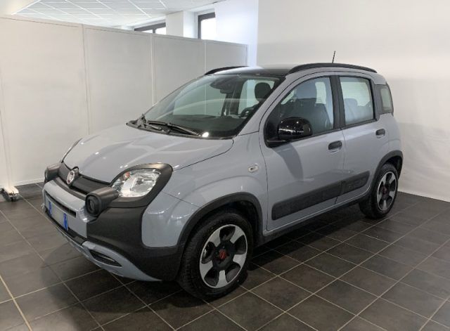 FIAT Panda 1.0 FireFly S&S Hybrid City Cross