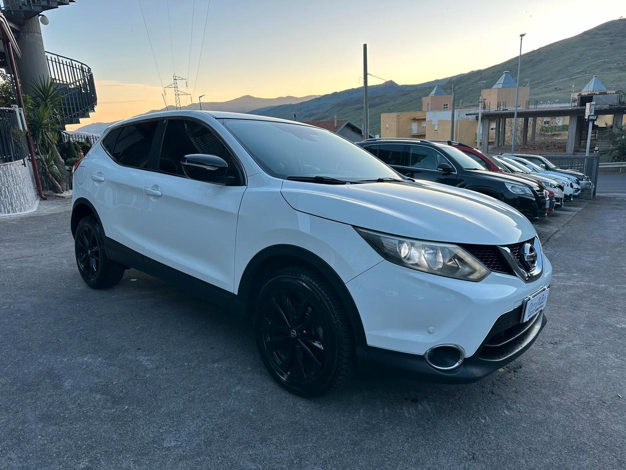 Nissan Qashqai 1.5 dCi DPF Tekna