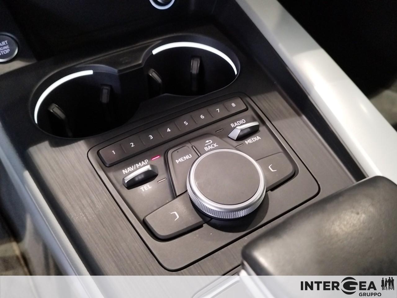 AUDI A4 Allroad 2.0 tdi Business Evol