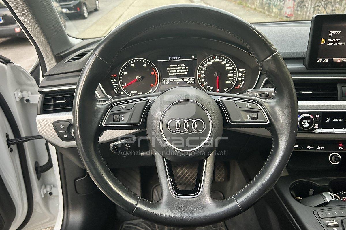 AUDI A4 Avant 40 TDI quattro S tronic Business