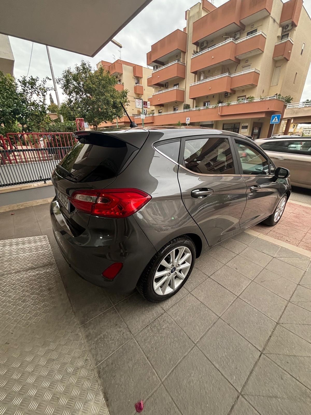 Ford Fiesta 1.5 EcoBlue 5 porte Titanium