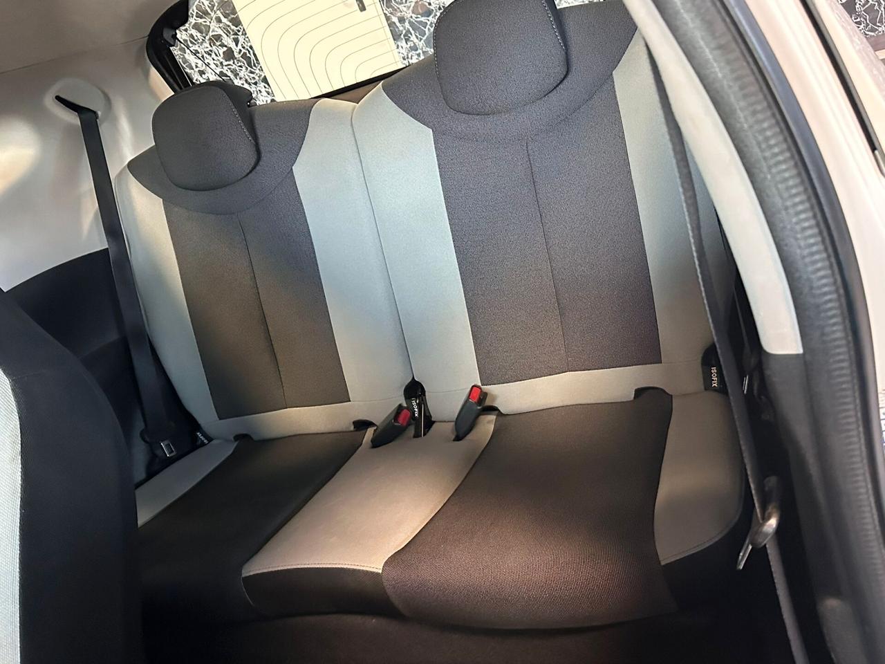 Toyota Aygo 1.0 VVT-i 69 CV 3 porte x-clusiv