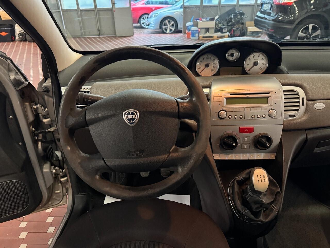 Lancia Ypsilon 1.2 Versus - IDEALE PER NEOPATENTATI