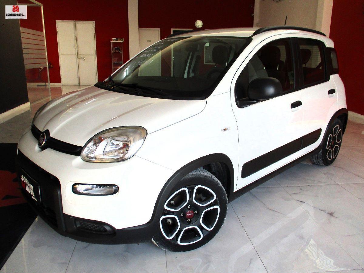 FIAT Panda 1.0 FireFly S&S Hybrid City Life-KM60000