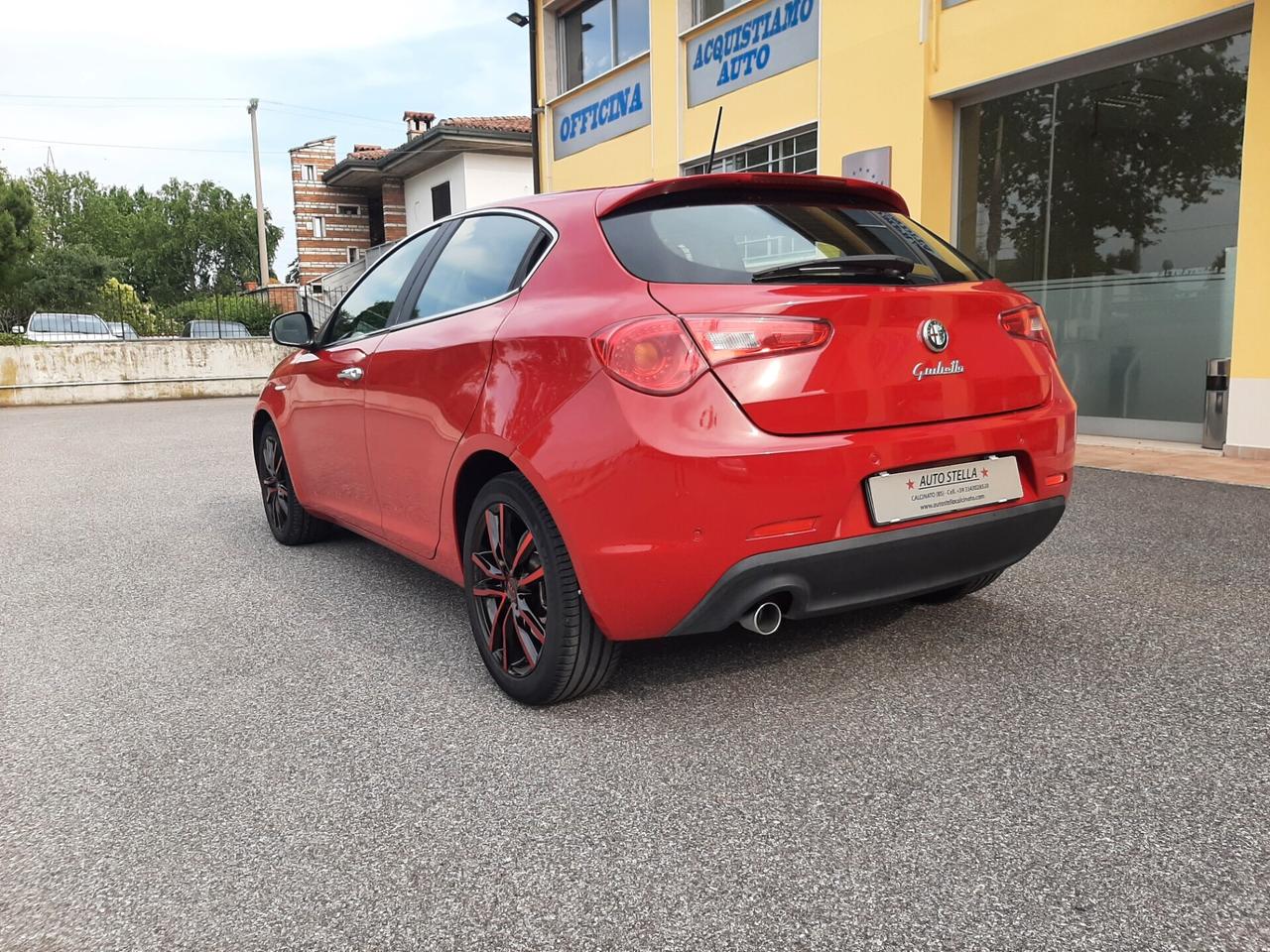 Alfa Romeo Giulietta 1.6 JTDm-2 - Turbodiesel 105 CV Business 5 Porte 5 Posti