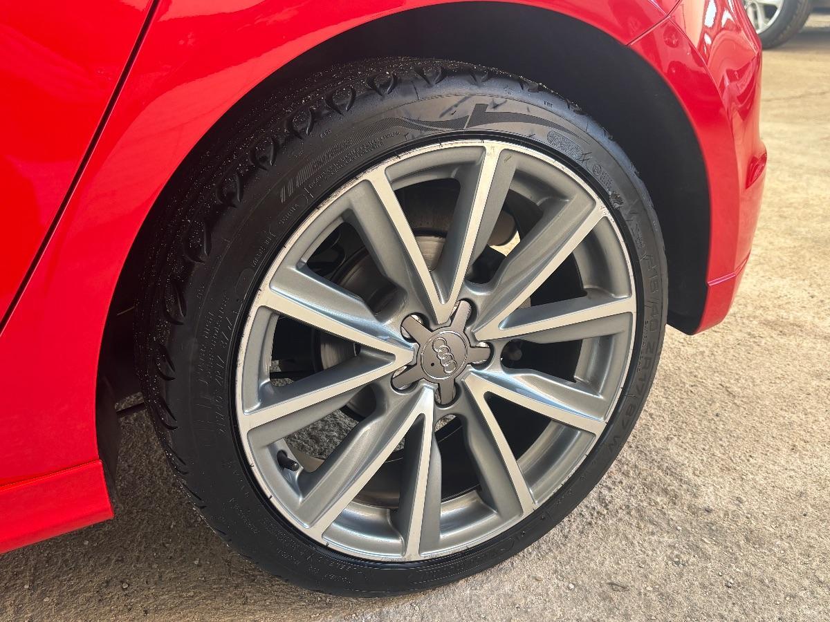 AUDI - A1 - 1.6 TDI Admired
