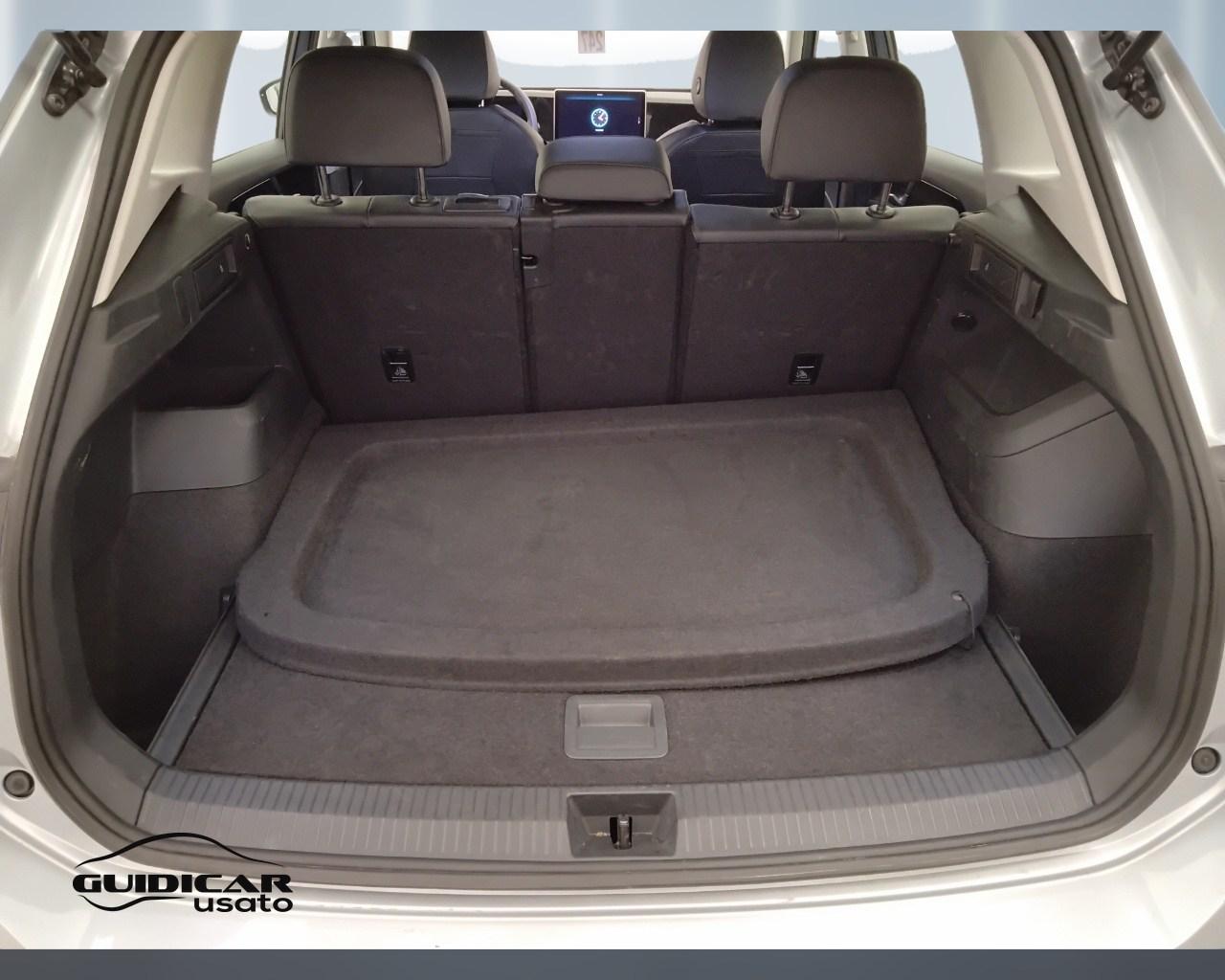 VOLKSWAGEN Tiguan III 2024 - Tiguan 2.0 tdi Life 150cv dsg