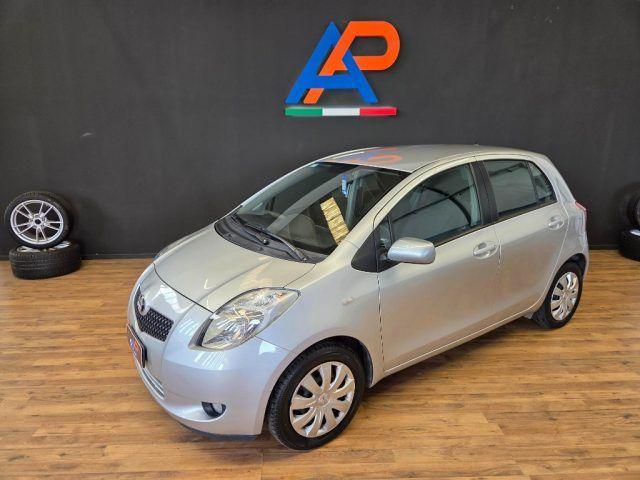 TOYOTA Yaris 1.3 5 porte