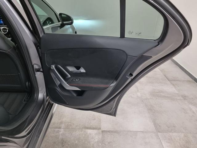 MERCEDES-BENZ A 200 d Automatic Premium AMG