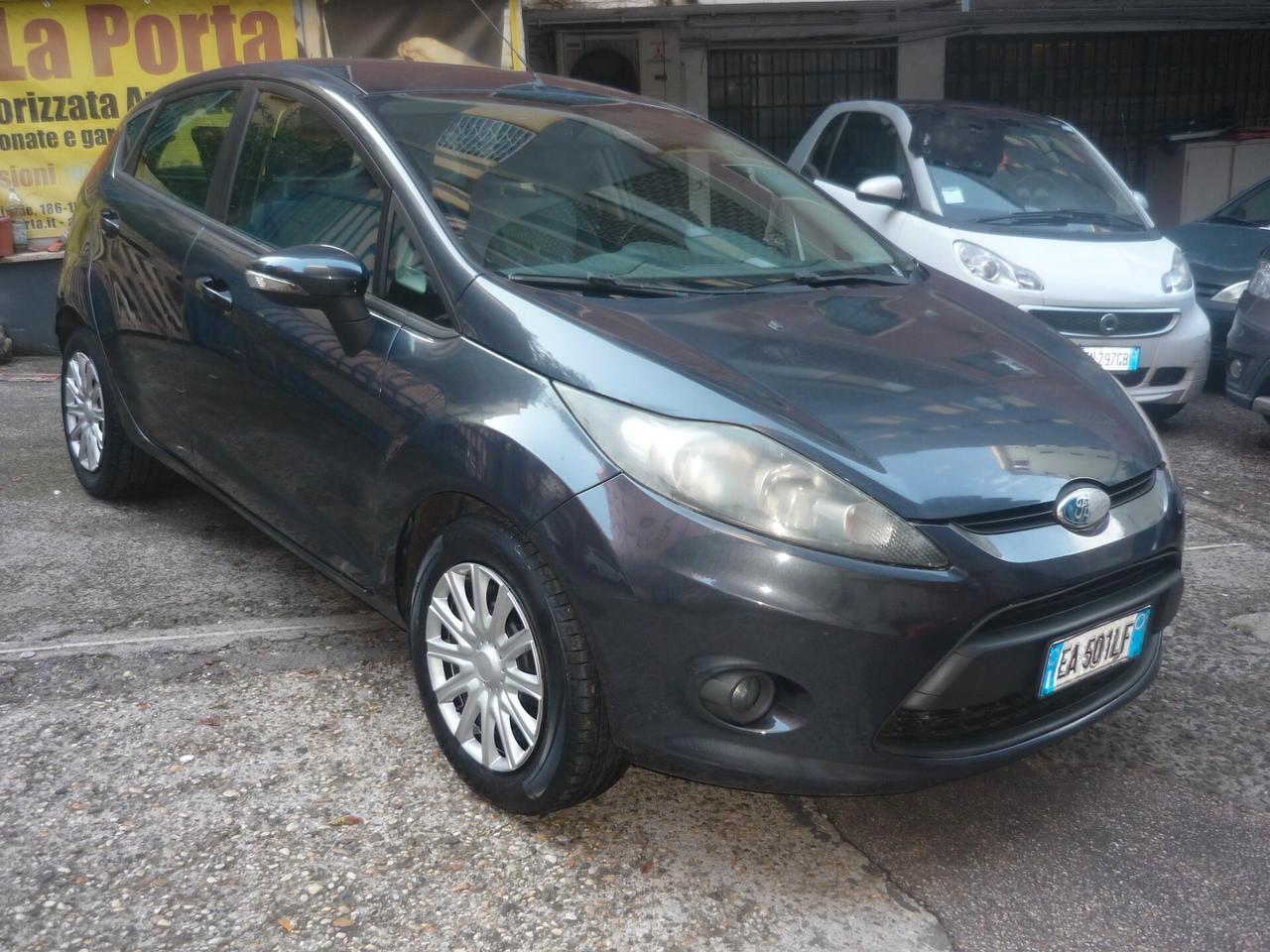 Ford Fiesta 1.4 5 porte Bz.- GPL Titanium