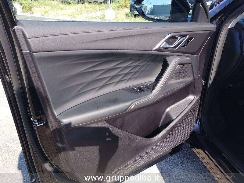 MG HS NUOVO HEV Nuova HEV Luxury Black