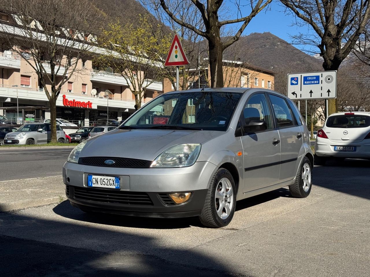 Ford Fiesta 1.2 16V 5p. CINGHIA NUOVA - OK NEOPATENTATI