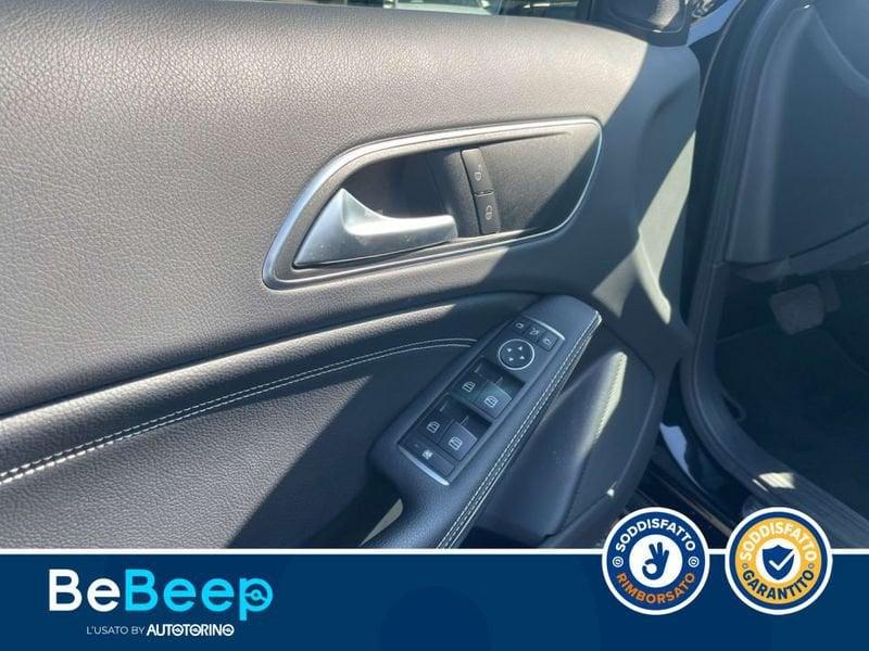 Mercedes-Benz GLA 200 D (CDI) SPORT AUTO
