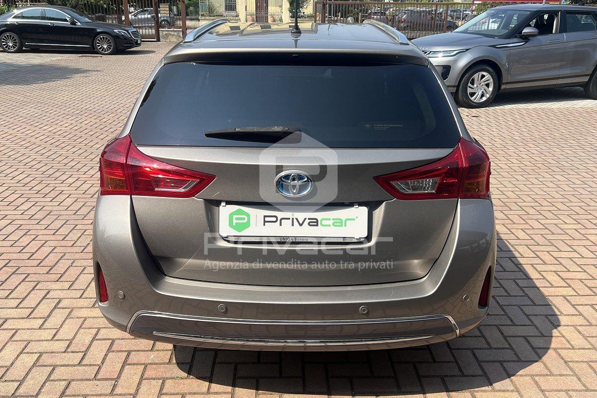TOYOTA Auris Touring Sports 1.8 Hybrid Lounge