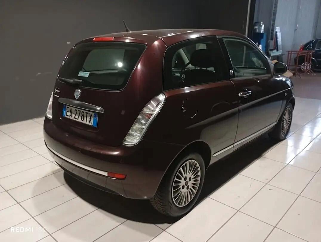 Lancia Ypsilon del 2010 GPL fino al 2030