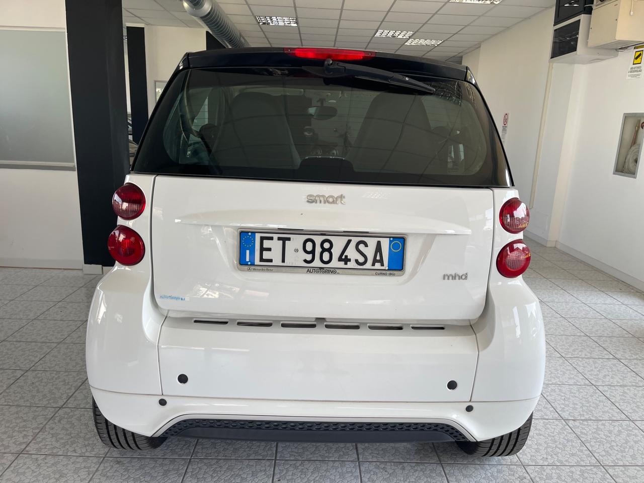 Smart ForTwo 1000 52 kW MHD coupé pure