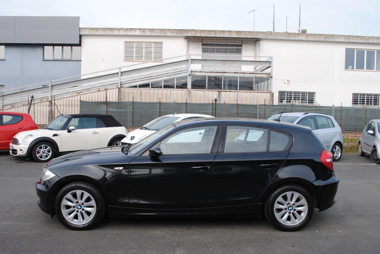 BMW 116i 122 CV OK NEOPATENTATI