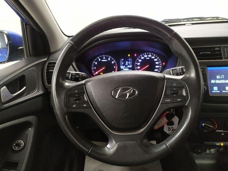Hyundai i20 5p 1.2 mpi Connectline 75cv